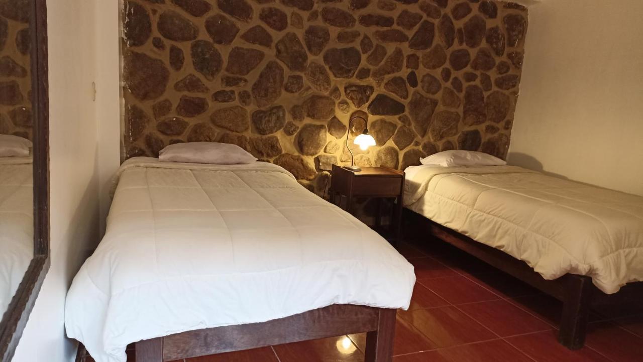 Los Apus Ollantaytambo Eksteriør bilde